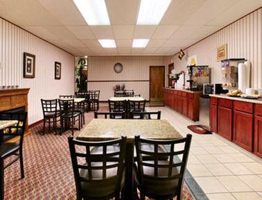 Hotel O Daylight Inn Elkhart I-90, In Restaurang bild